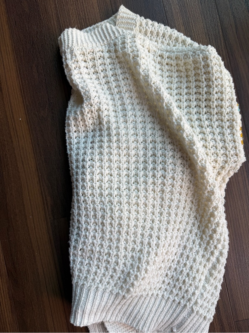 Cream Crochet-Sleeve Open Front Cardigan with Multicolor Accents - Picture 4 of 4